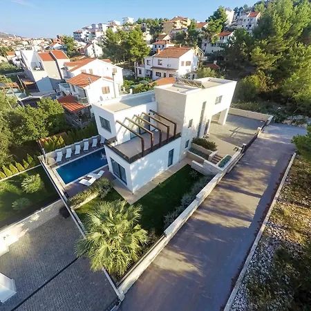 Villa Seaside Luxury With A Swimming Pool Cove Duga, Ciovo - 24268