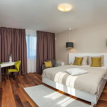 Villa Seaside Luxury With A Swimming Pool Cove Duga, Ciovo - 24268 *