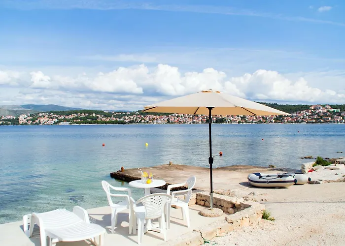 Seaside Luxury With A Swimming Pool Cove Duga, Ciovo - 24268 Villa Trogir